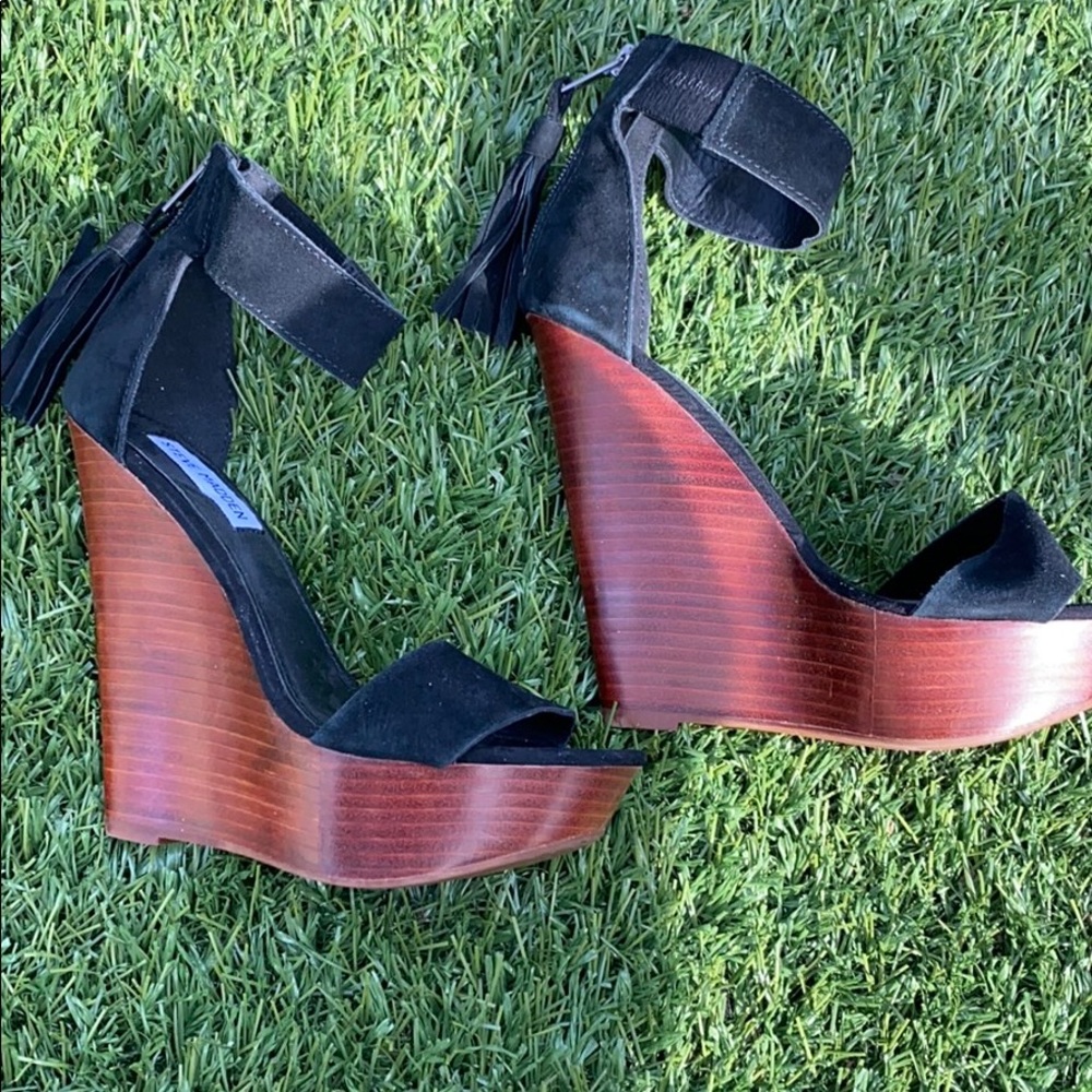 Steve Madden wedges